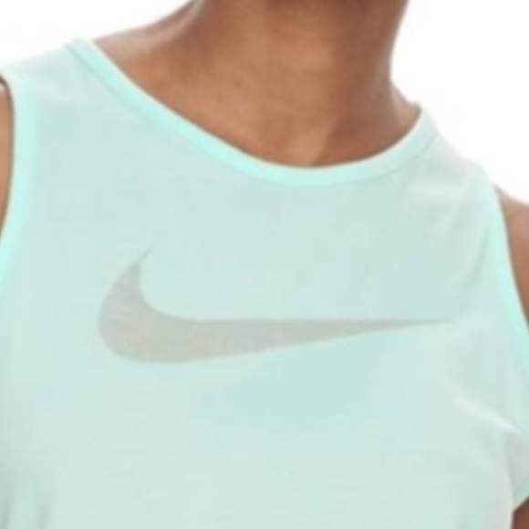 Nike Top Nike Tee Nike Athletic Clothes - Picture 3 of 8